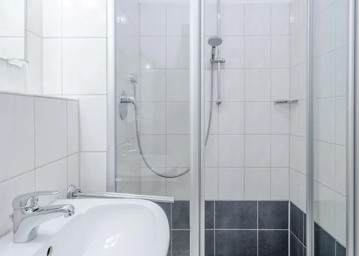 667, Seepark Apartment